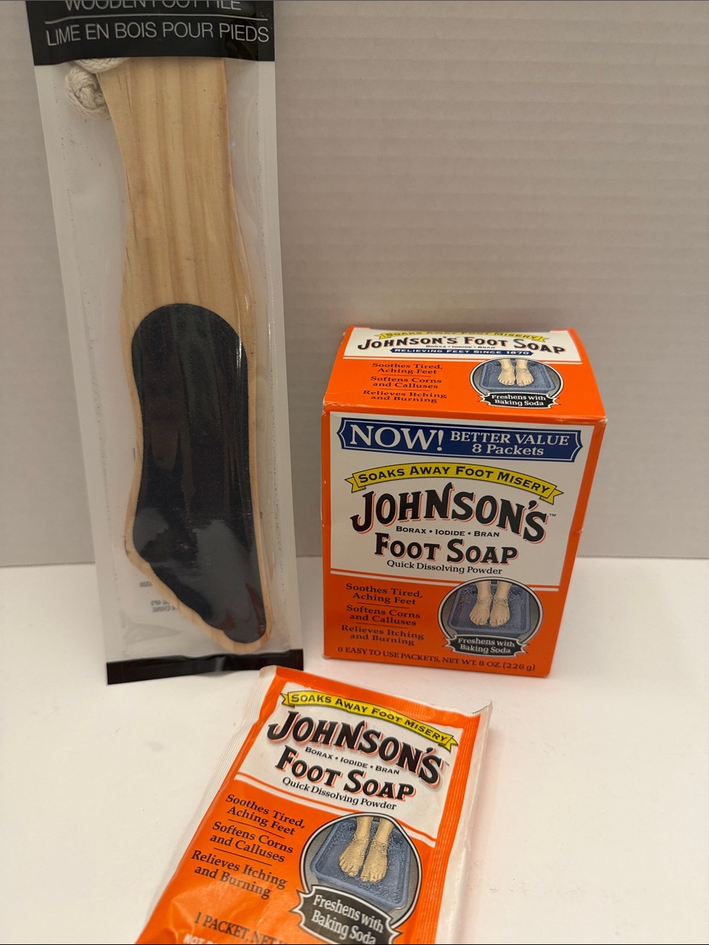 Johnson’s Foot Soap and Foot File 8 Packets